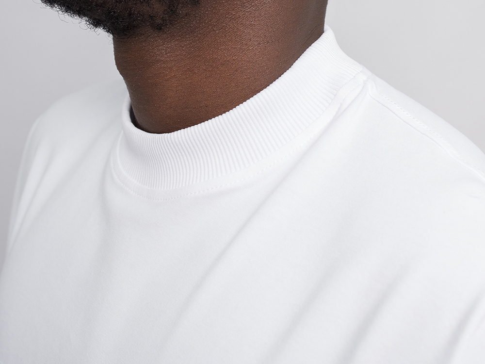 Футболка TO YOU