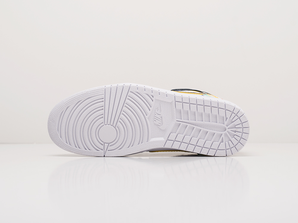 Кроссовки Nike Air Jordan 1 Mid