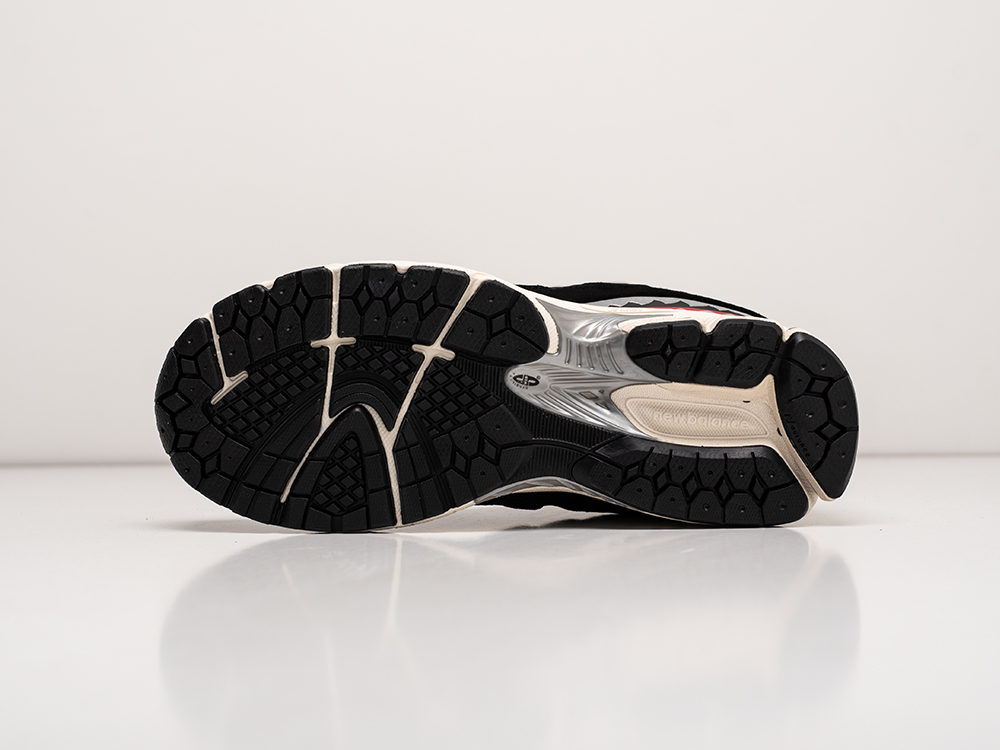 Кроссовки BAPE x New Balance 2002R