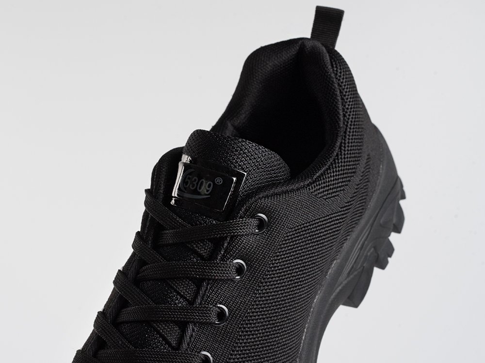 Кроссовки ONE