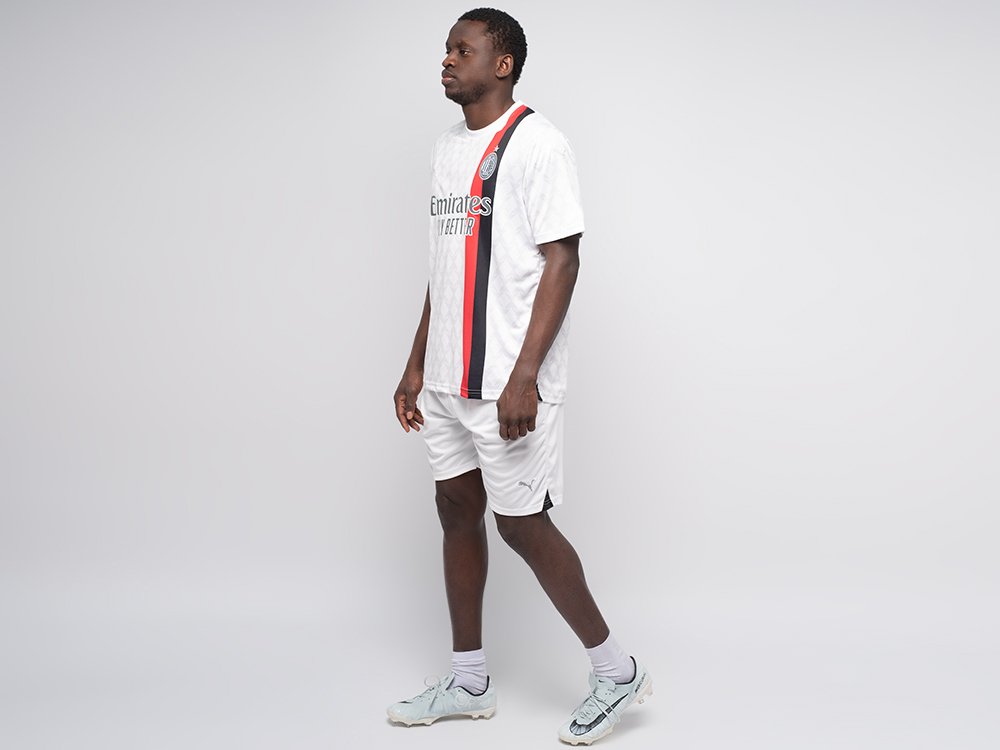 Футбольная форма Puma AC Milan