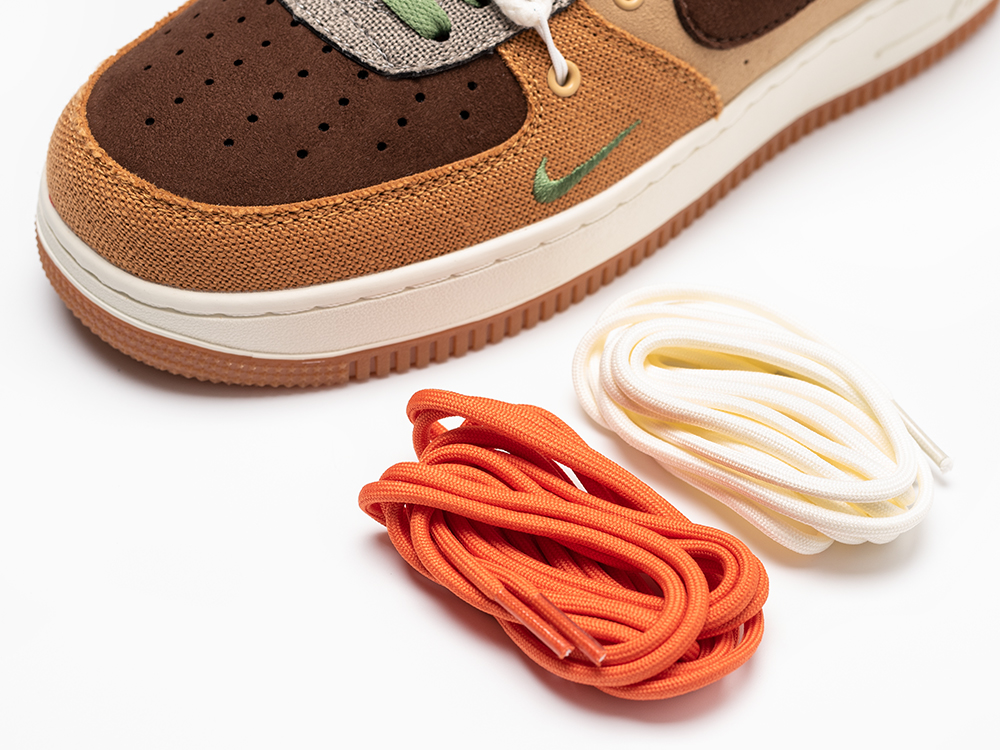 Кроссовки Nike Air Force 1 07 LV8 1