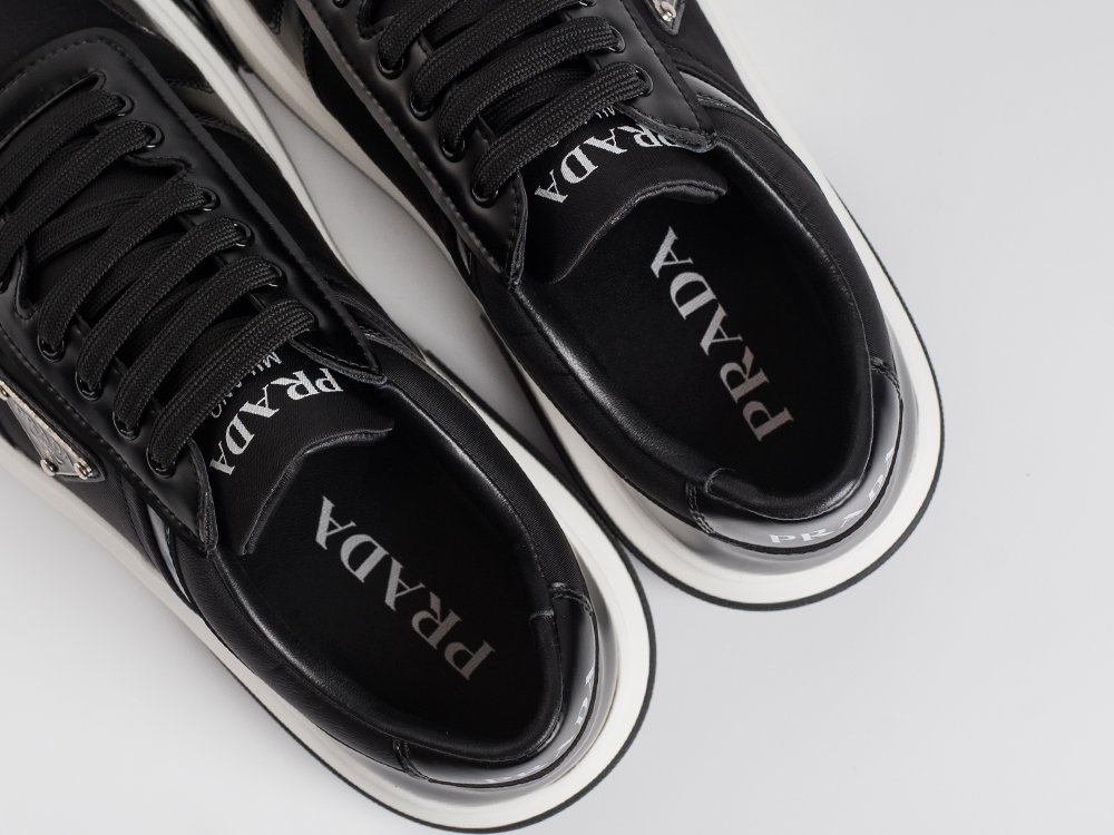 Кроссовки Prada