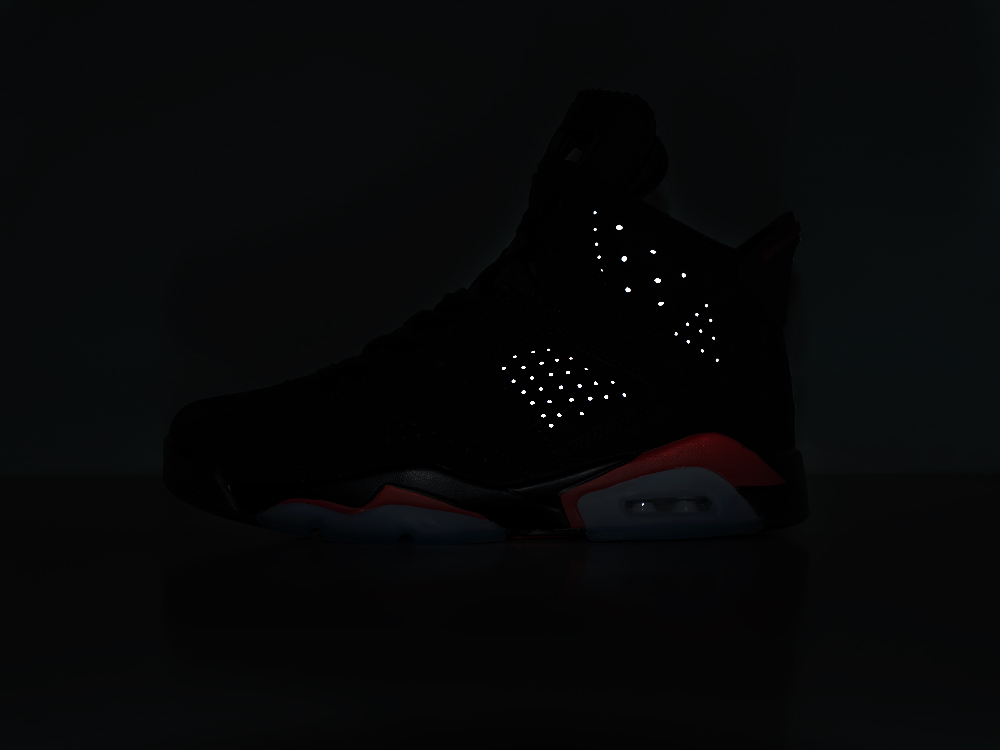 Кроссовки Nike Air Jordan 6
