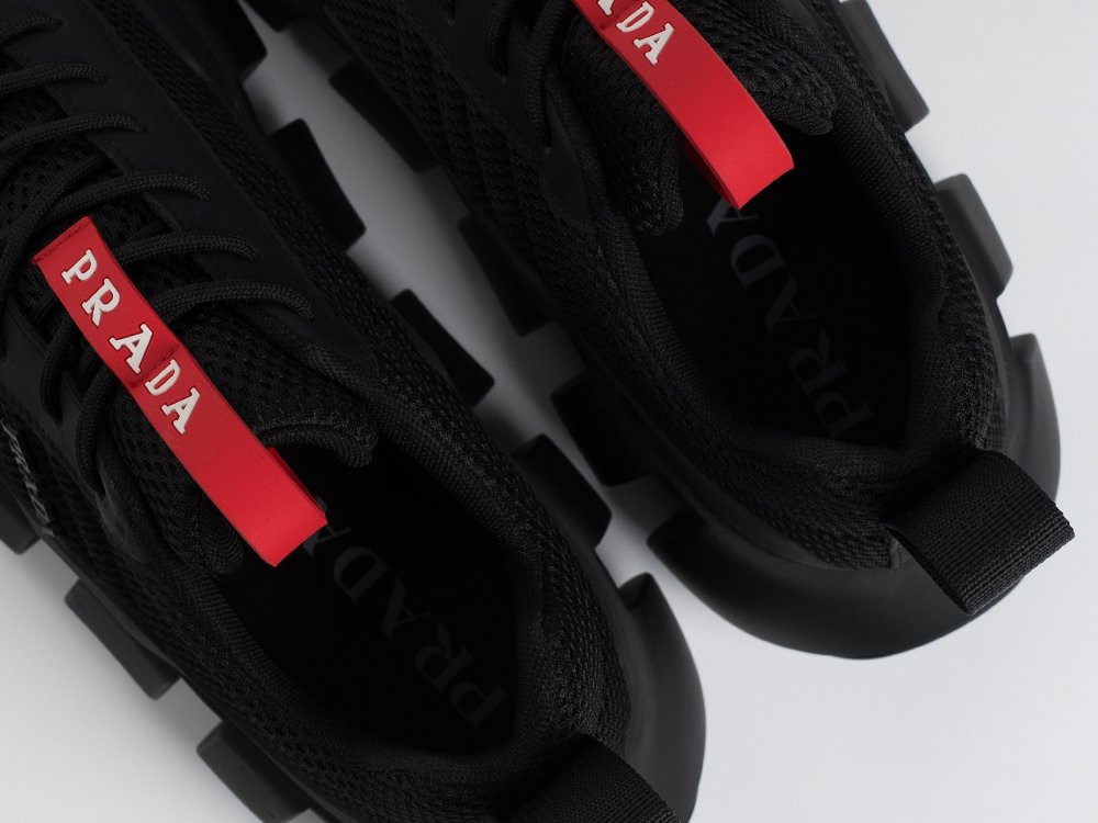 Кроссовки Prada