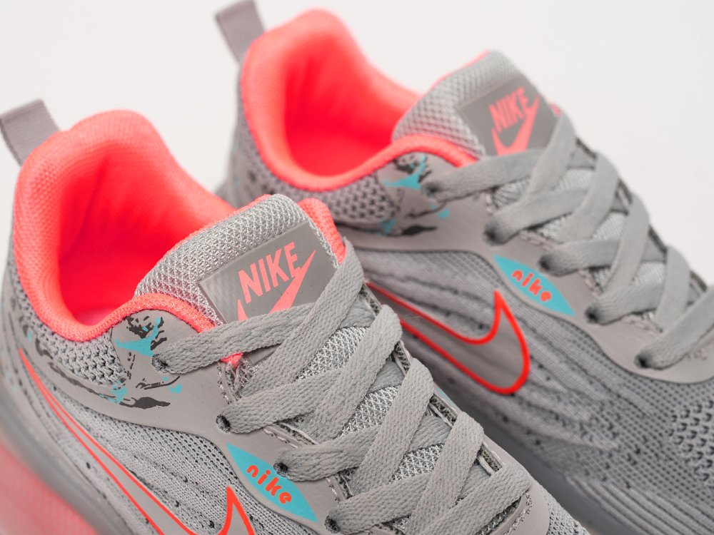 Кроссовки Nike