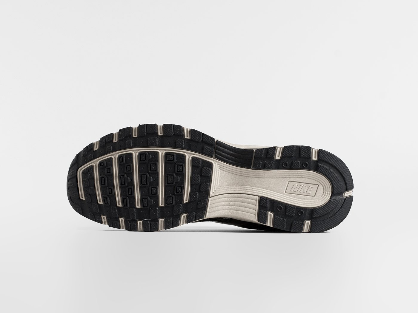 Кроссовки Nike P-6000