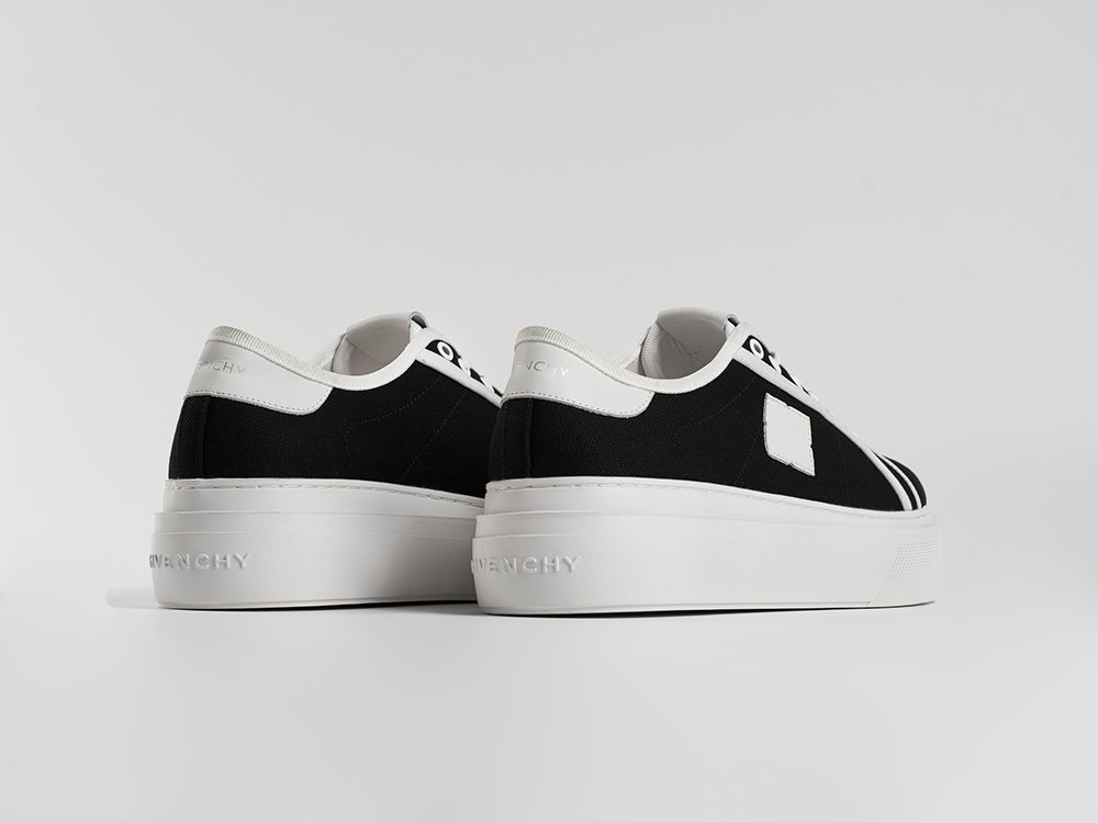 Кроссовки Givenchy