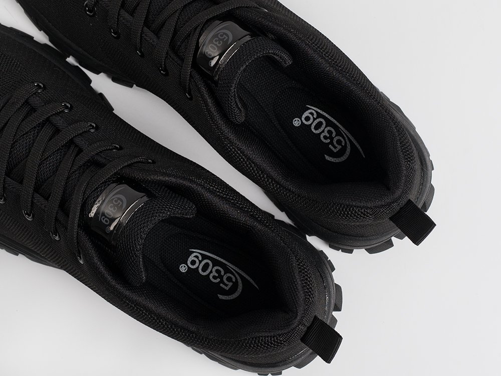 Кроссовки ONE