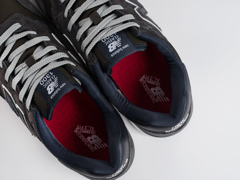 Кроссовки New Balance 1300