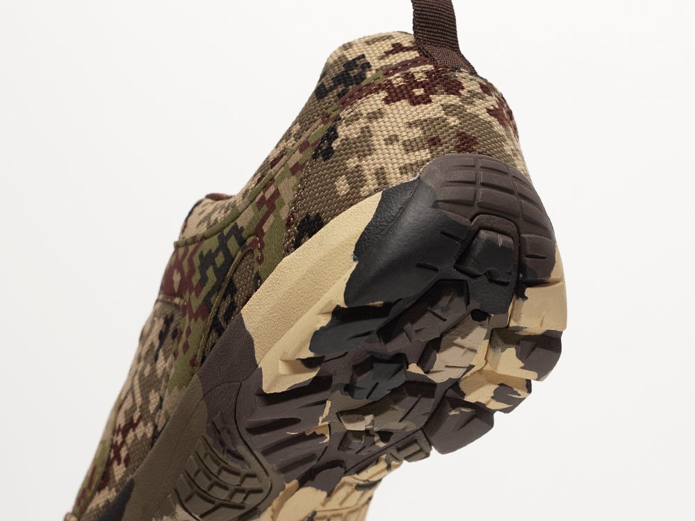 Кроссовки ONE