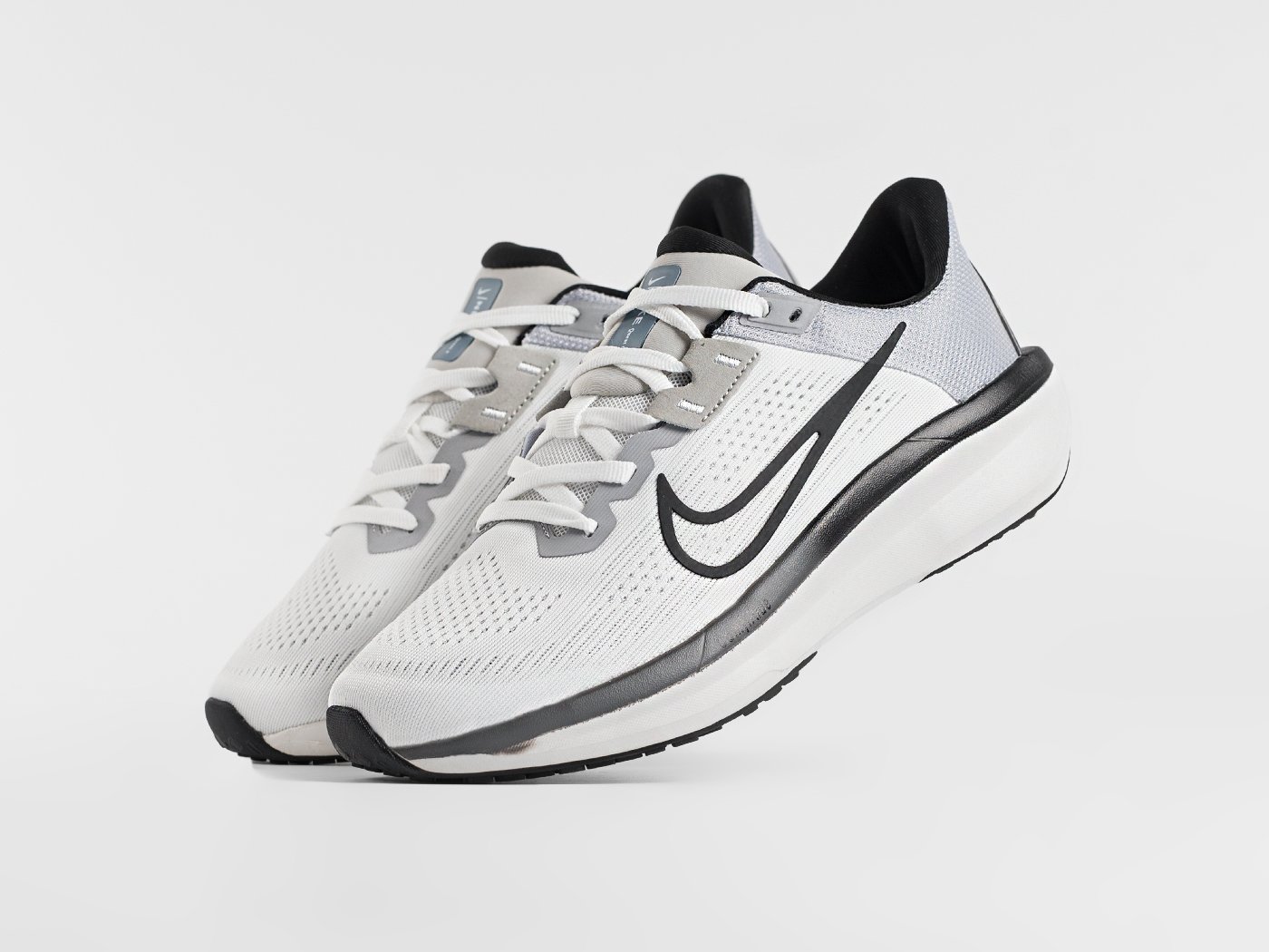 Кроссовки Nike