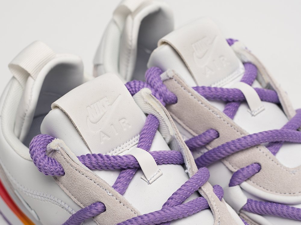 Кроссовки Nike