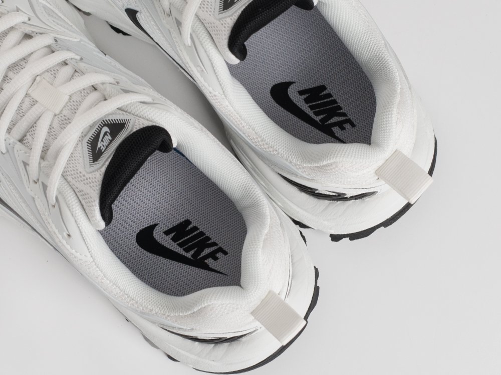 Кроссовки Nike Fiyi V2