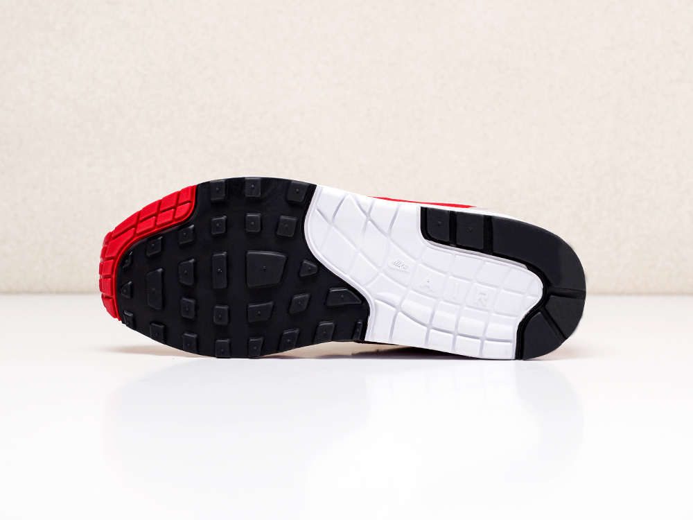 Кроссовки Nike Air Max 1