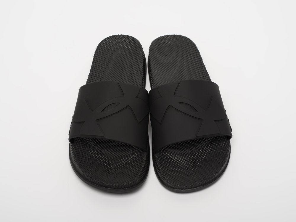 Сланцы Under Armour