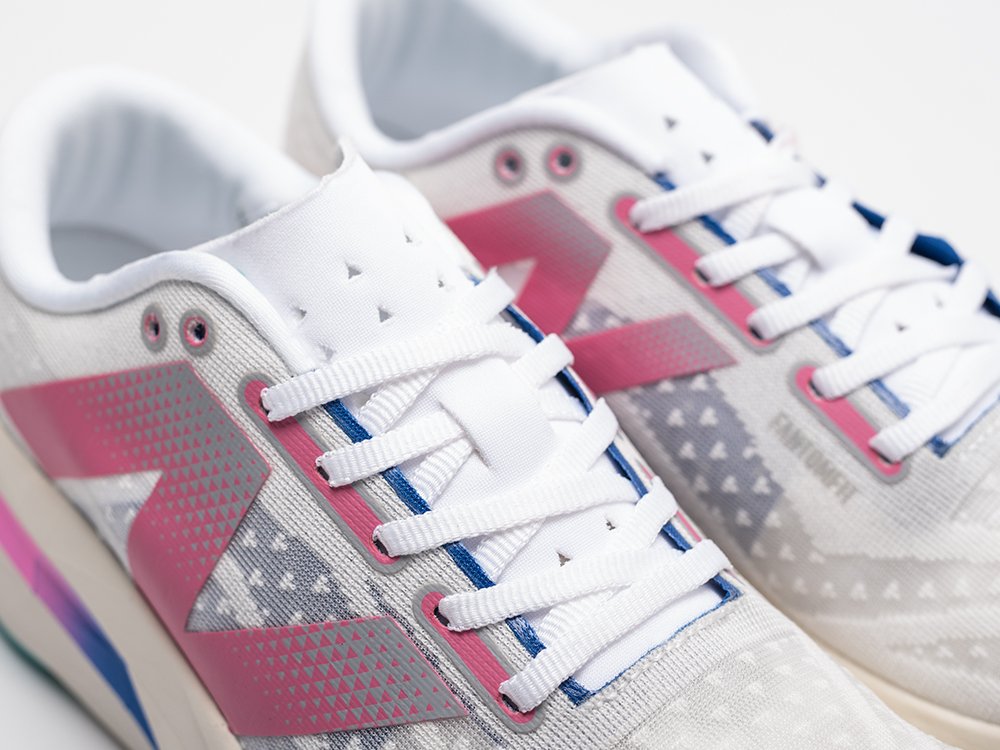 Кроссовки New Balance SC Elite v4