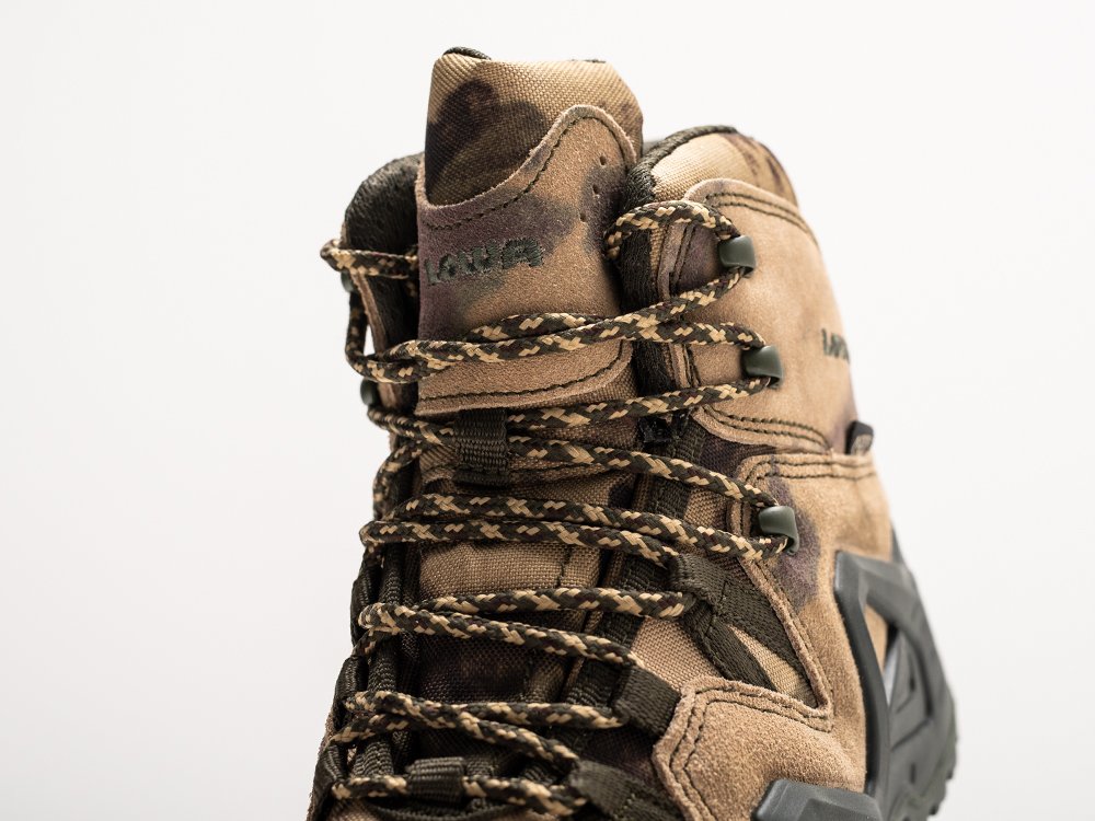 Ботинки LOWA Zephyr GTX