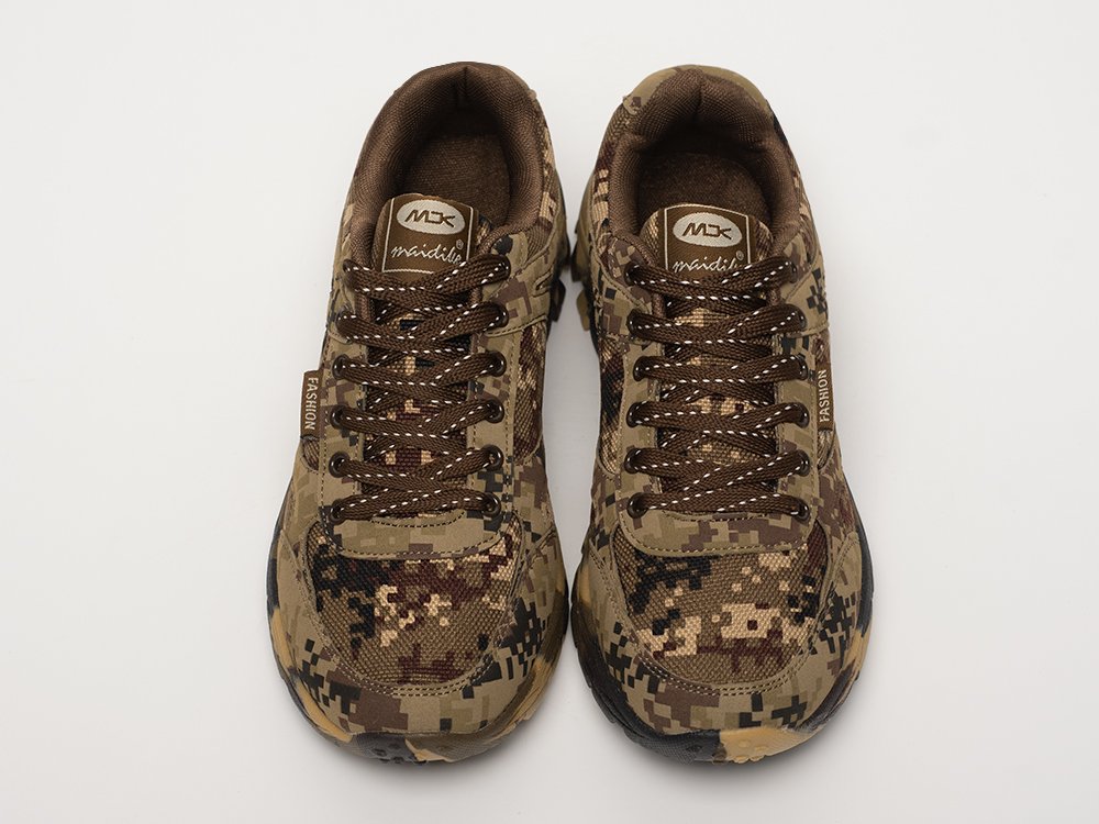 Кроссовки ONE