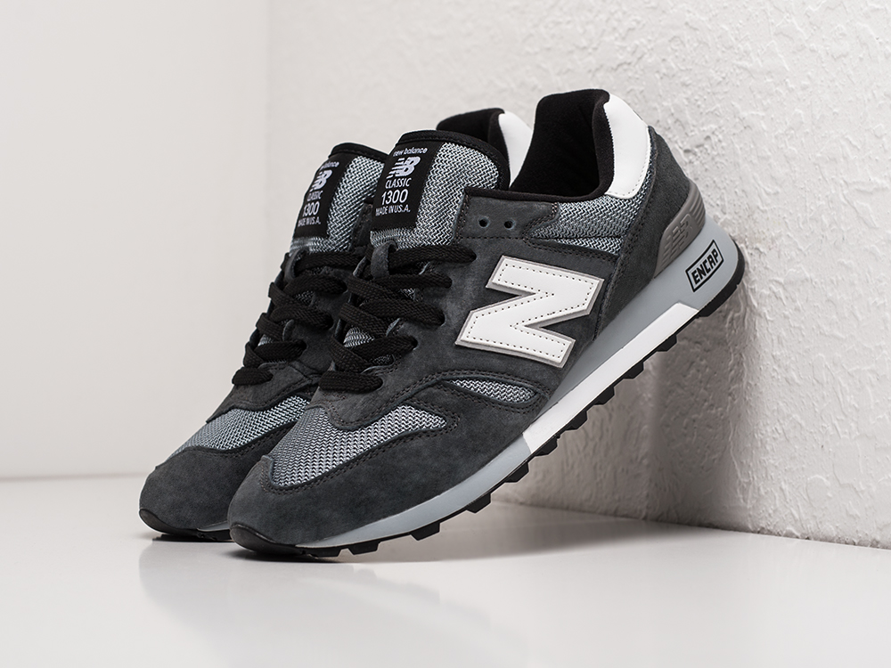 Кроссовки New Balance 1300