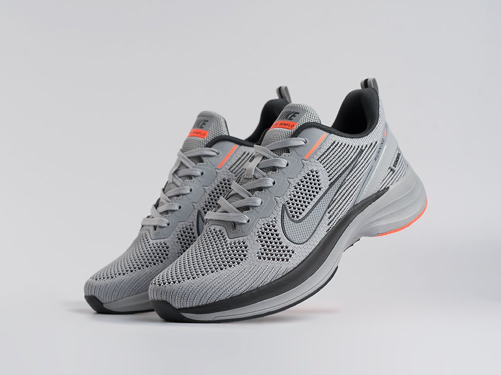 Кроссовки Nike