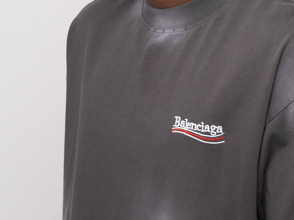 Футболка Balenciaga