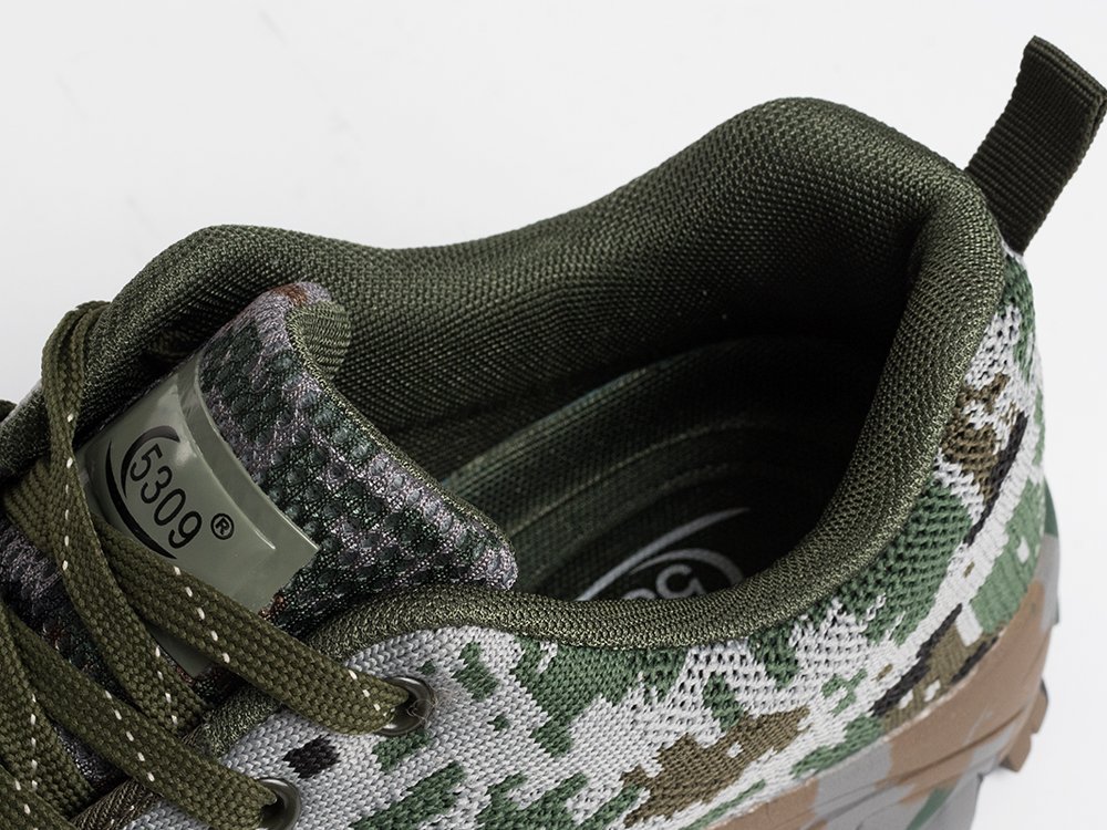 Кроссовки ONE