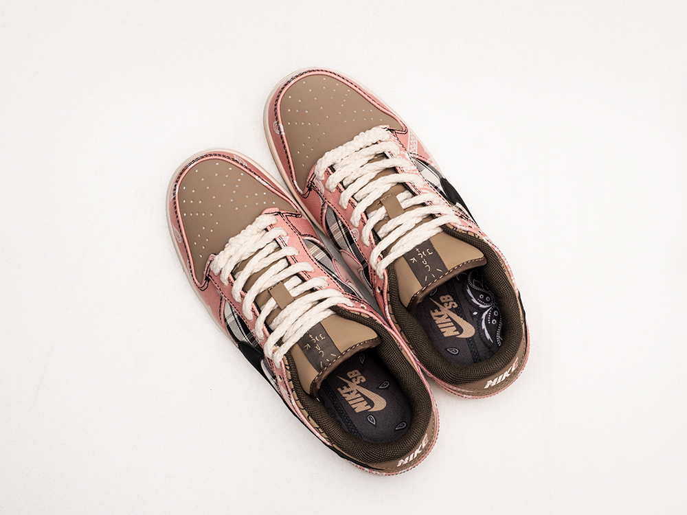 Кроссовки Nike SB Dunk Low  x Travis Scott