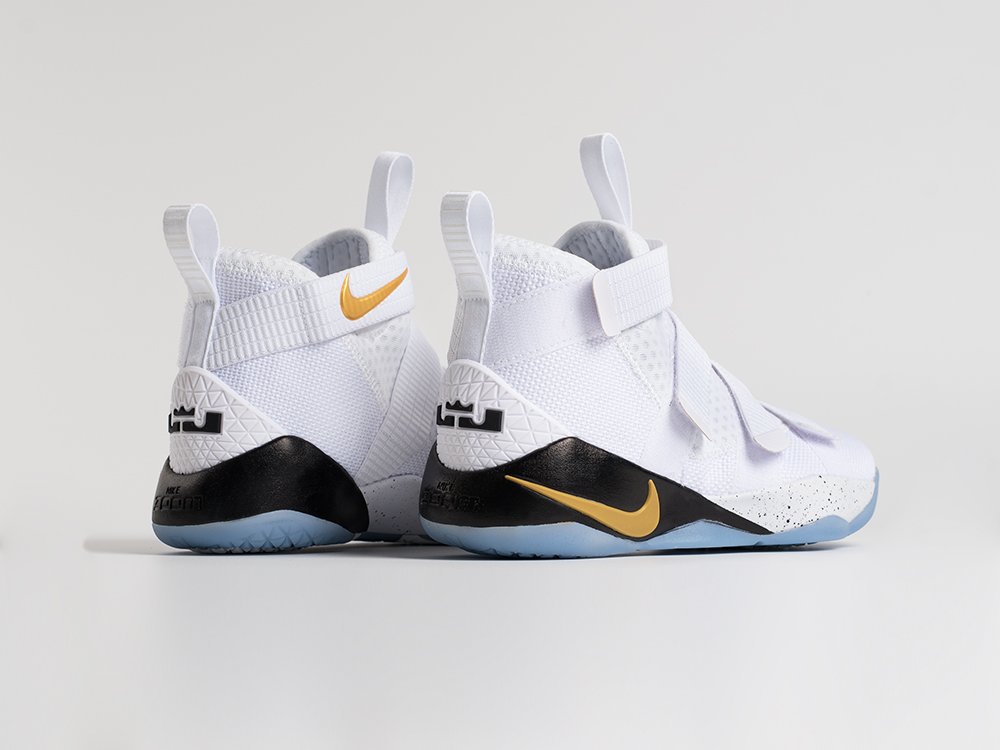 Кроссовки Nike Lebron Soldier 11
