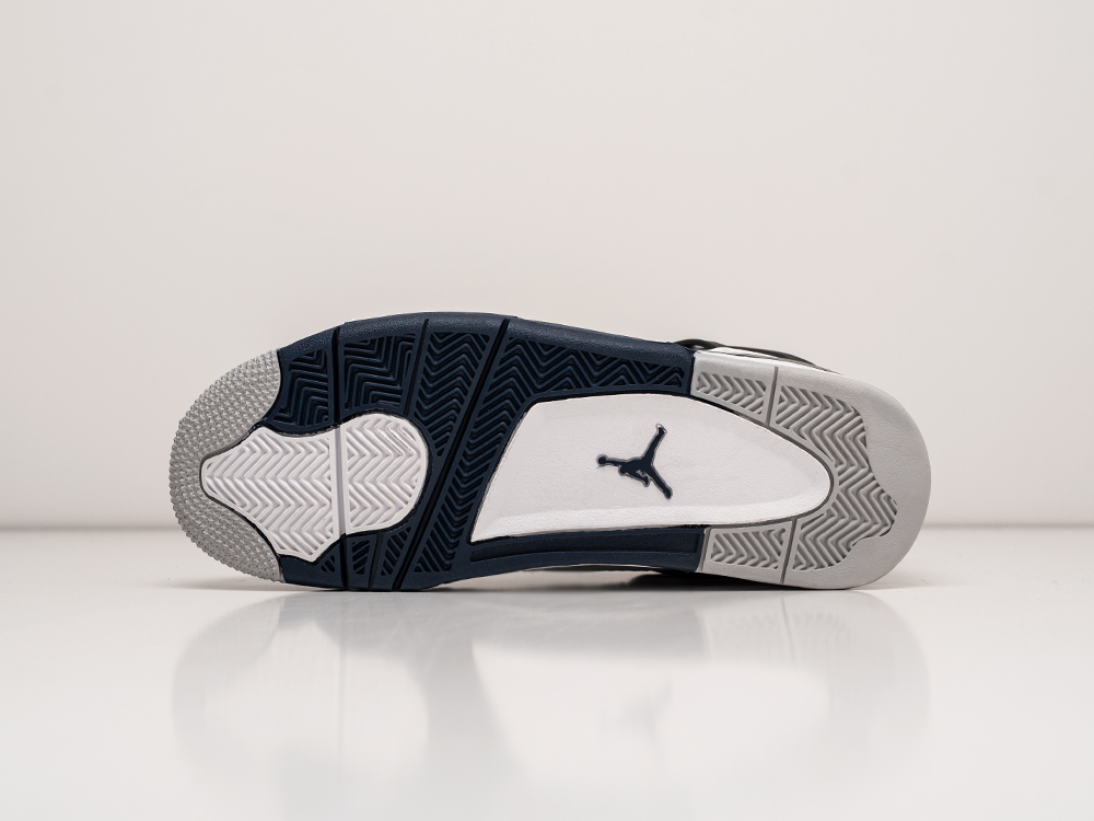 Кроссовки Nike Air Jordan 4 Retro