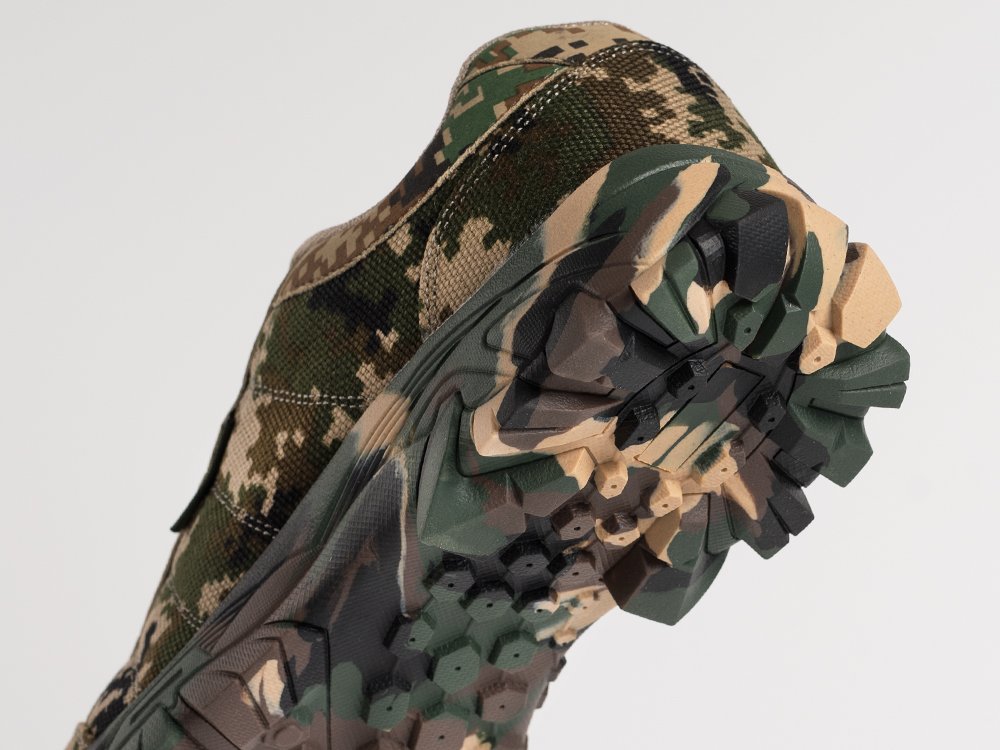 Кроссовки ONE