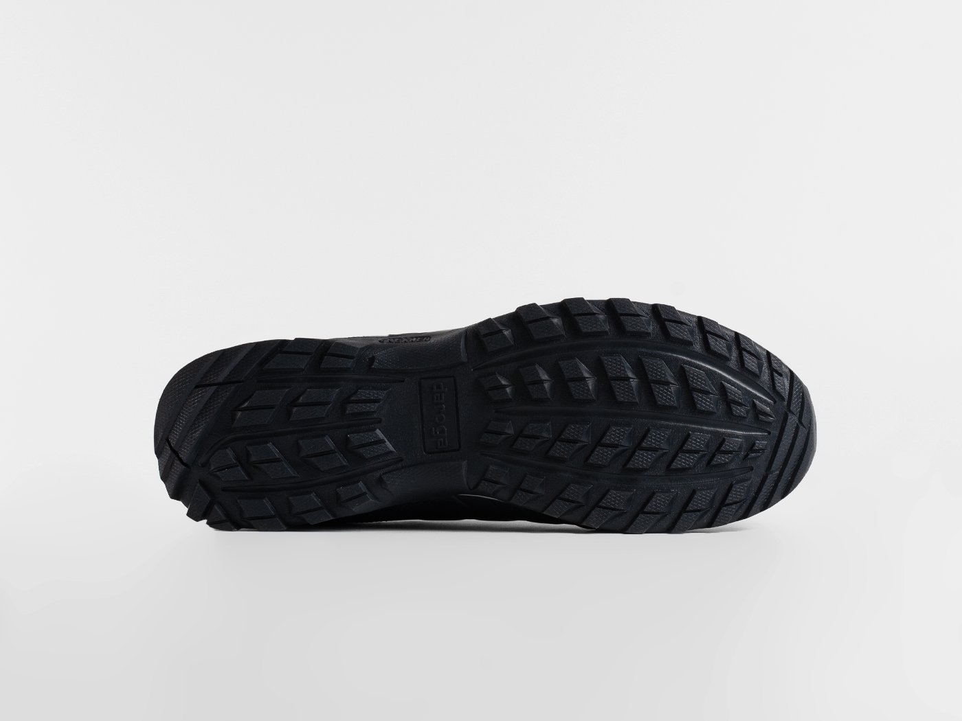 Кроссовки Adidas Climaproof