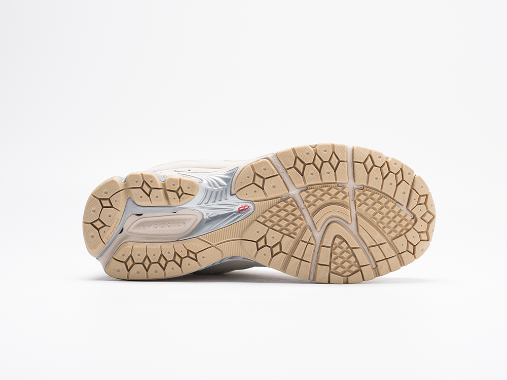 Кроссовки New Balance 2002R