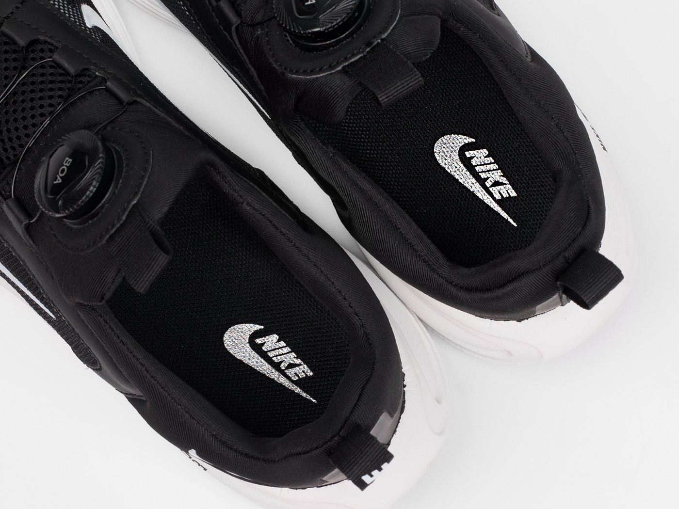 Кроссовки Nike