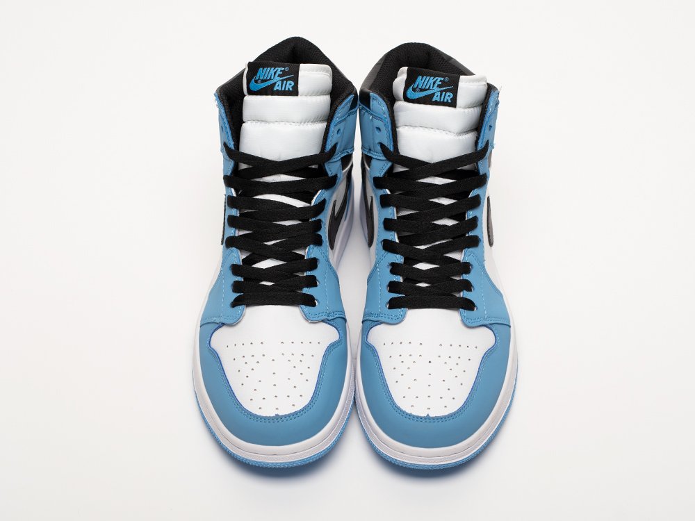 Кроссовки Nike Air Jordan 1 Mid