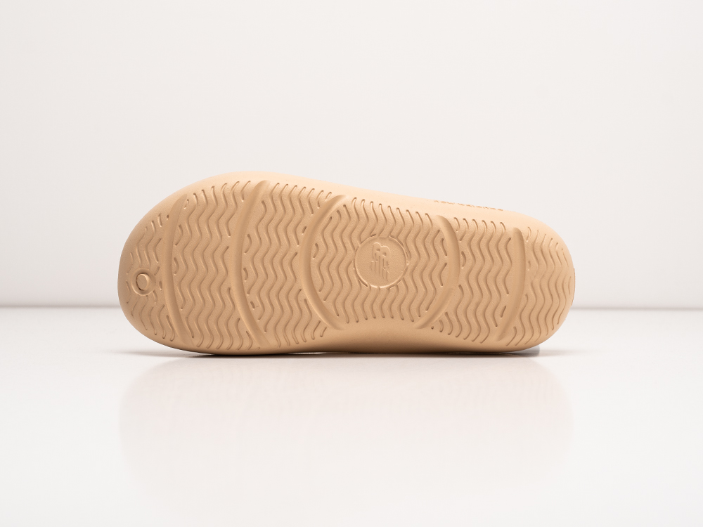 Сланцы New Balance