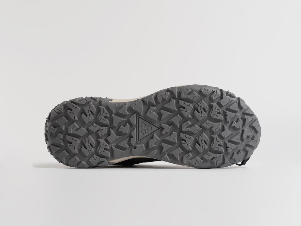 Зимние кроссовки Nike ACG Mountain Fly Mid