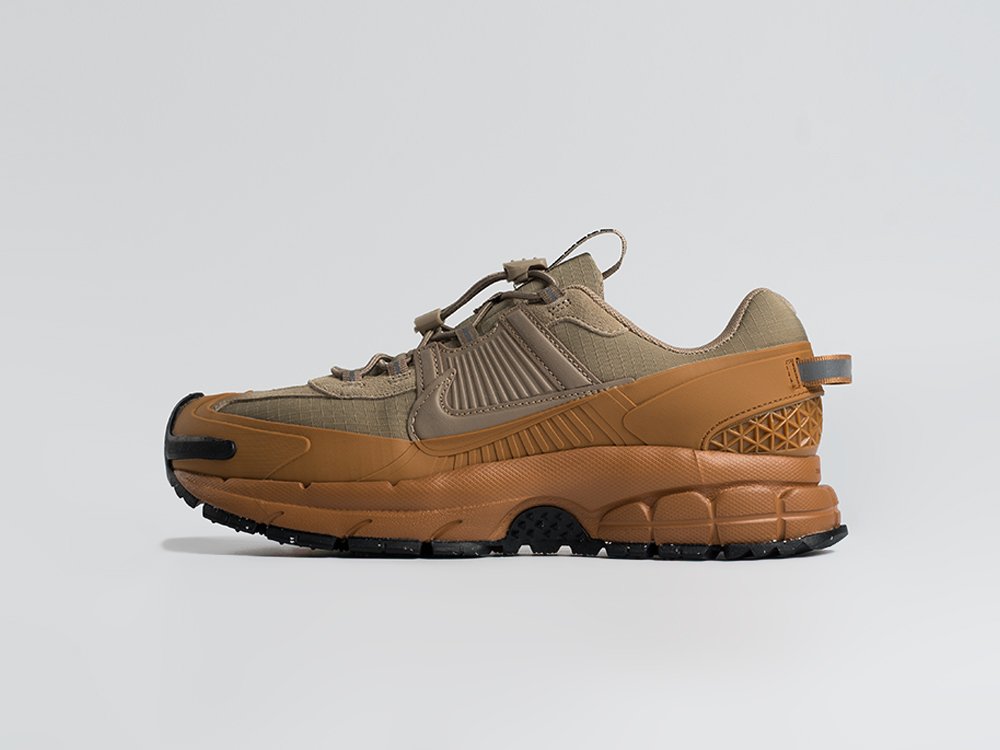 Кроссовки Nike Zoom Vomero 5 Roam