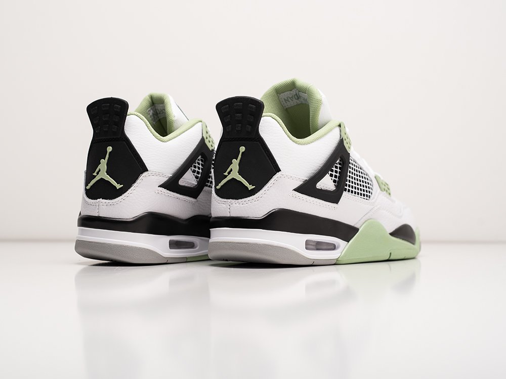 Кроссовки Nike Air Jordan 4 Retro