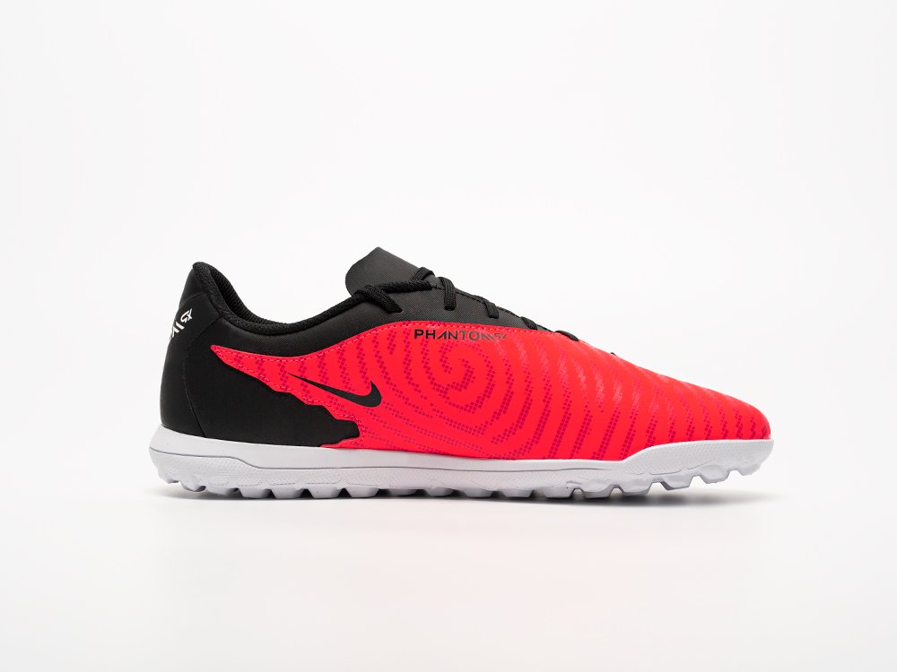 Футбольная обувь Nike Phantom GX Club TF