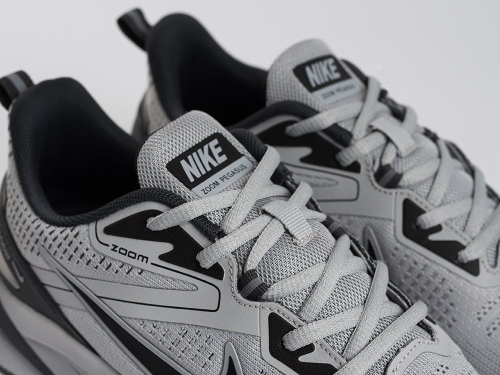 Кроссовки Nike