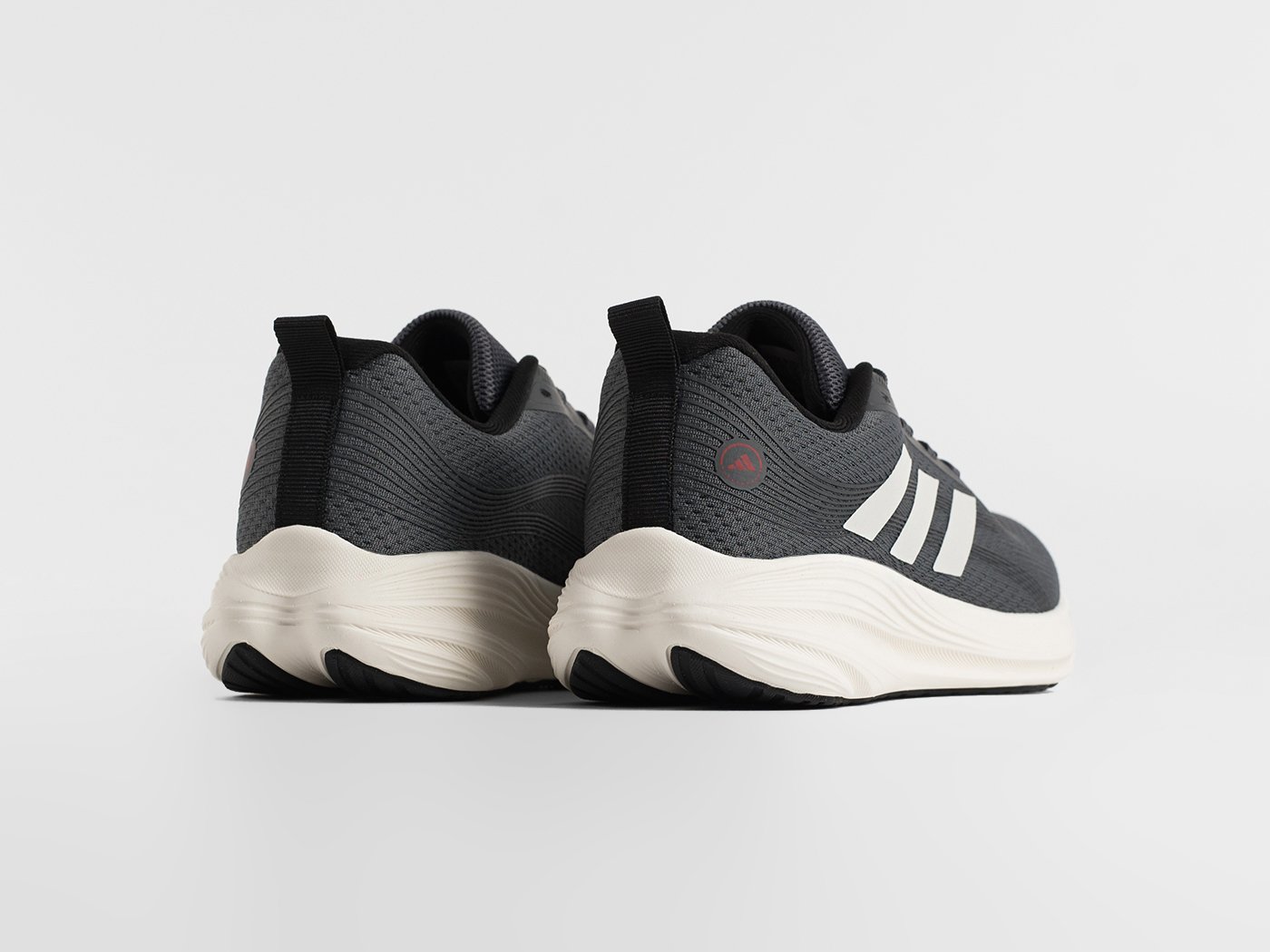 Кроссовки Adidas Response Runner