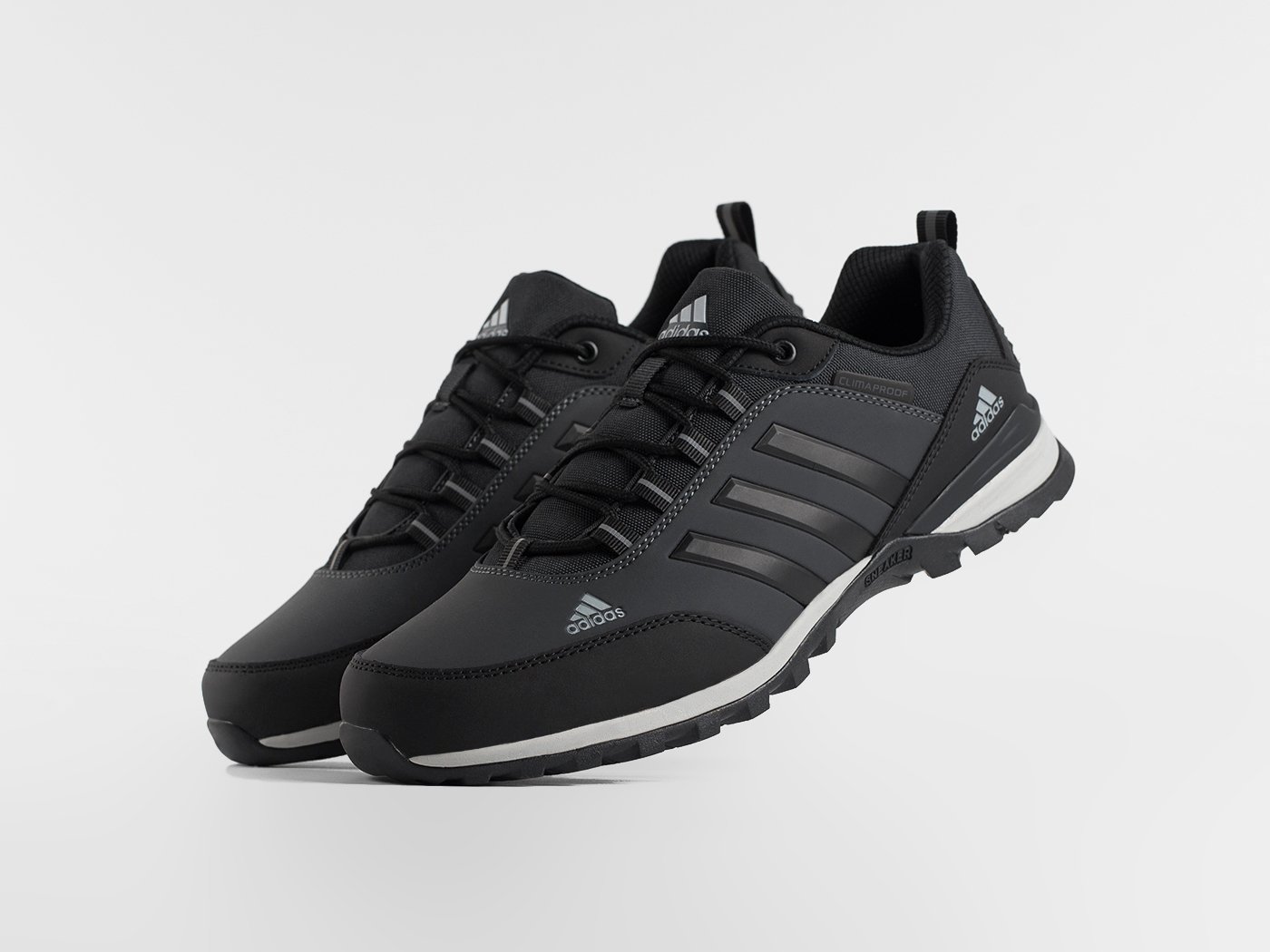 Кроссовки Adidas Climaproof