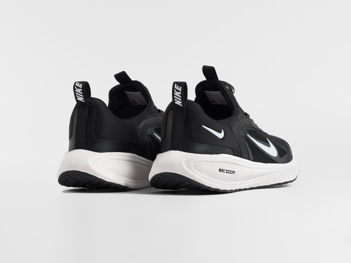 Кроссовки Nike