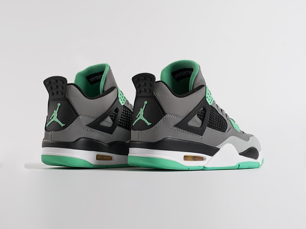 Кроссовки Nike Air Jordan 4 Retro