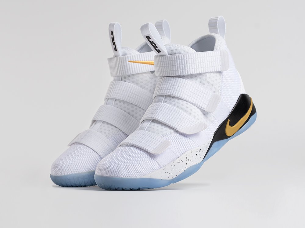 Кроссовки Nike Lebron Soldier 11