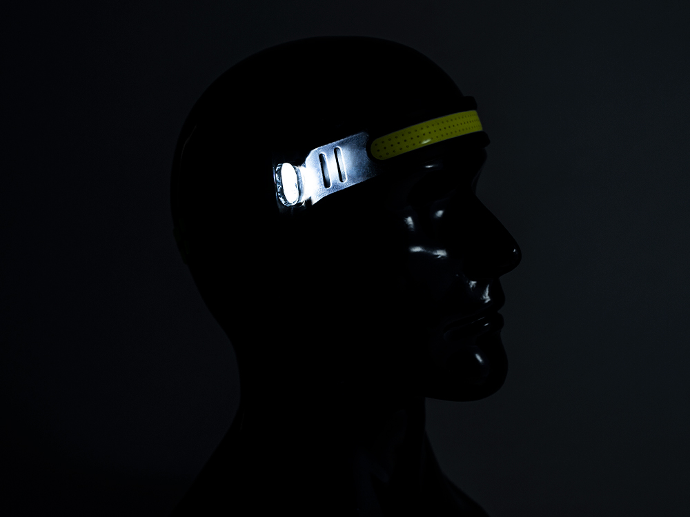 Налобный фонарик