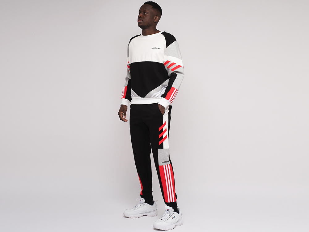 Спортивный костюм Adidas