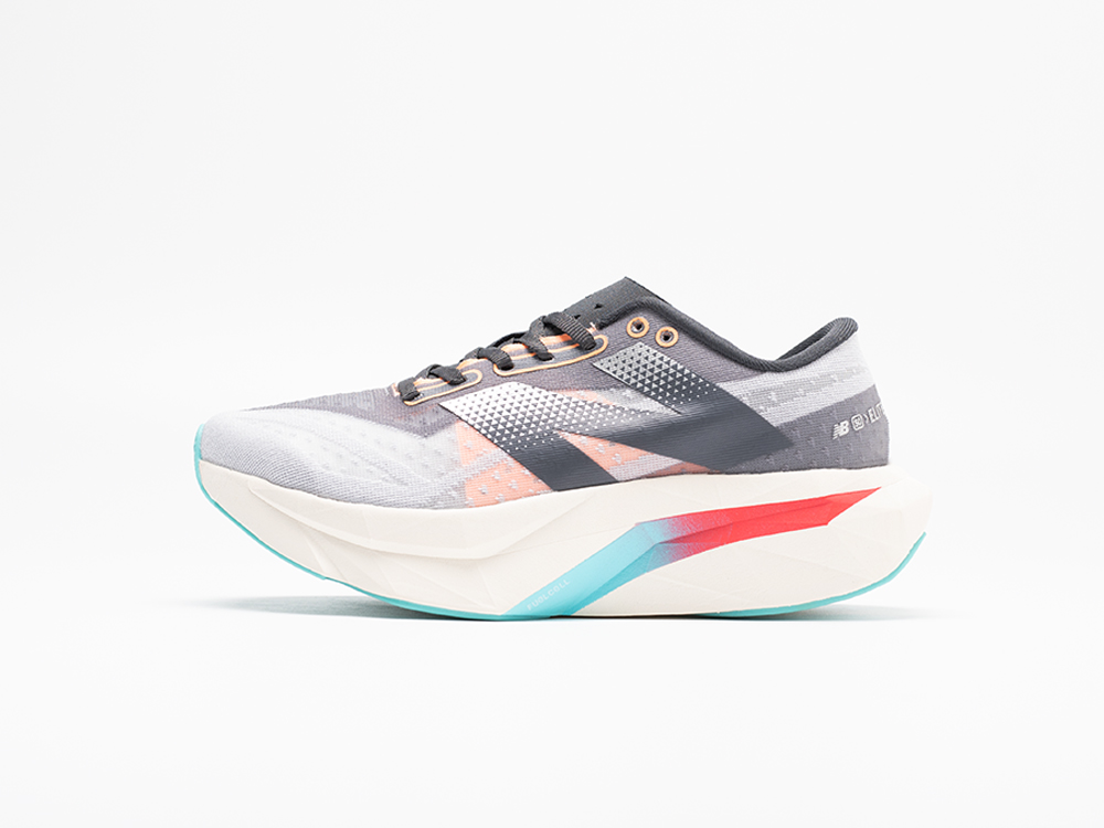 Кроссовки New Balance SC Elite v4