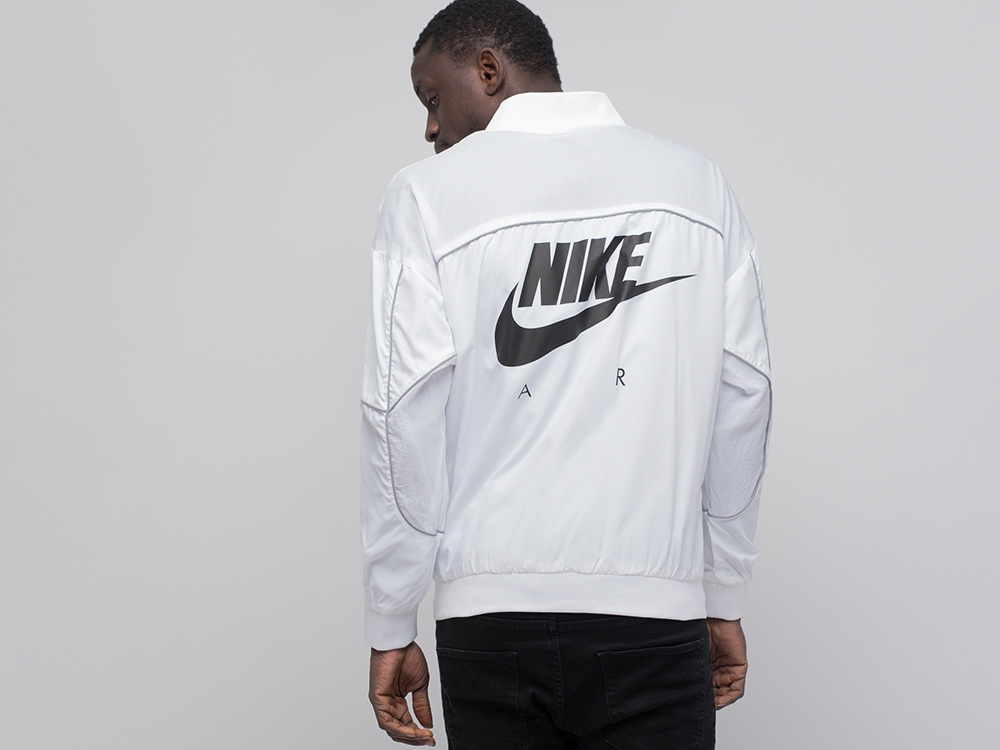 Ветровка Jordan